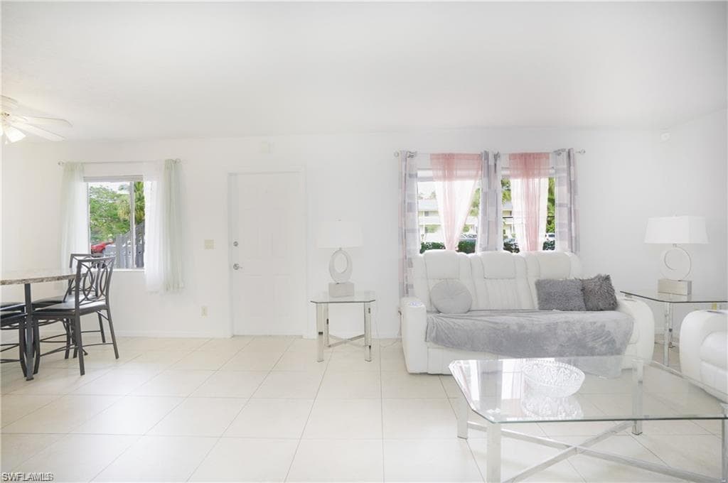 4635 Bayshore DR P7-16