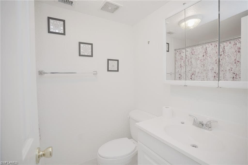 4635 Bayshore DR P7-10