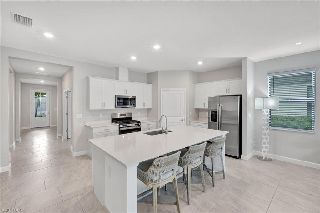 18298 Ridgeline DR-16