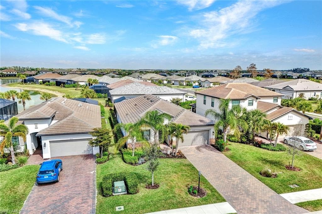 18298 Ridgeline DR-4