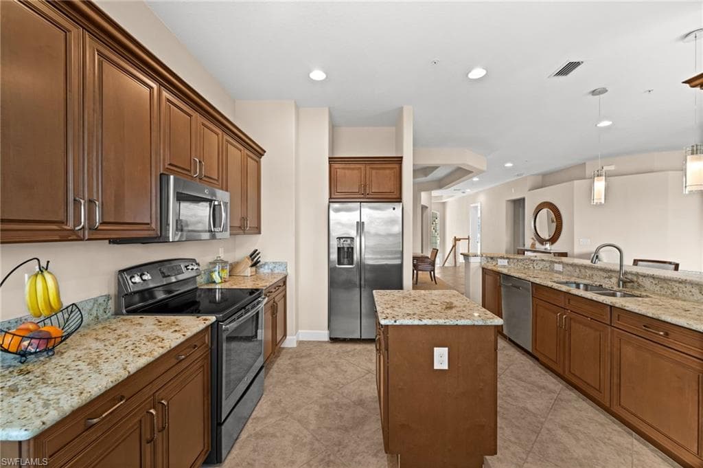 8069 Players Cove DR 202-17