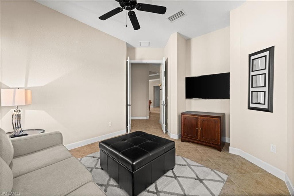 8069 Players Cove DR 202-33
