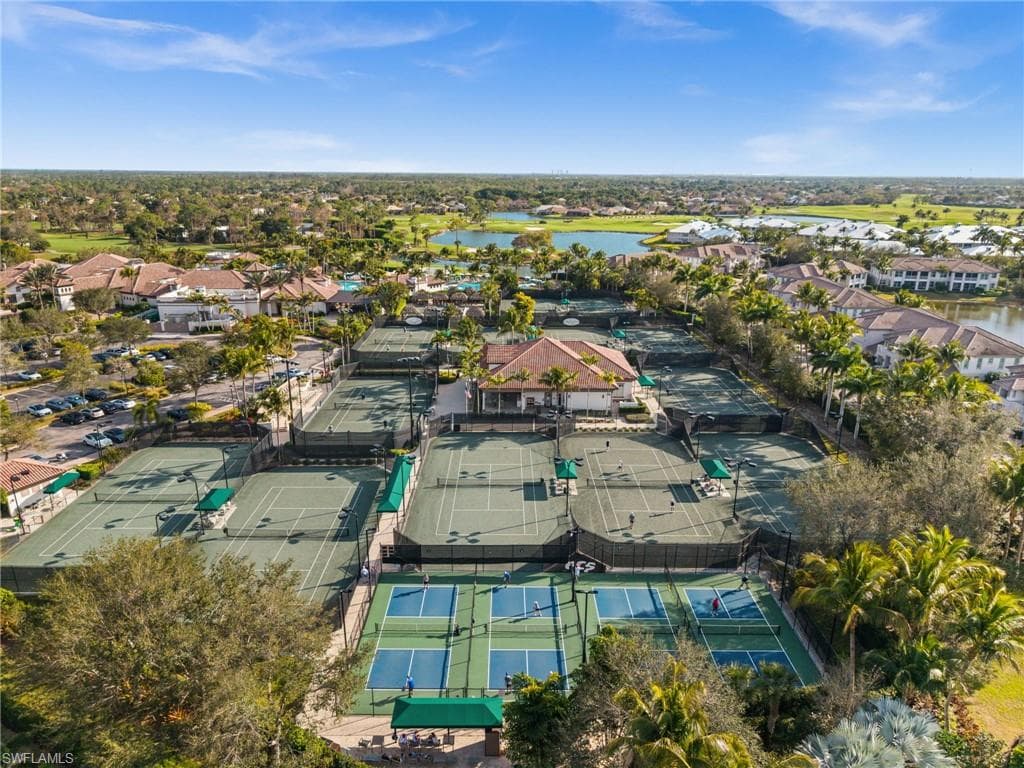 8069 Players Cove DR 202-40