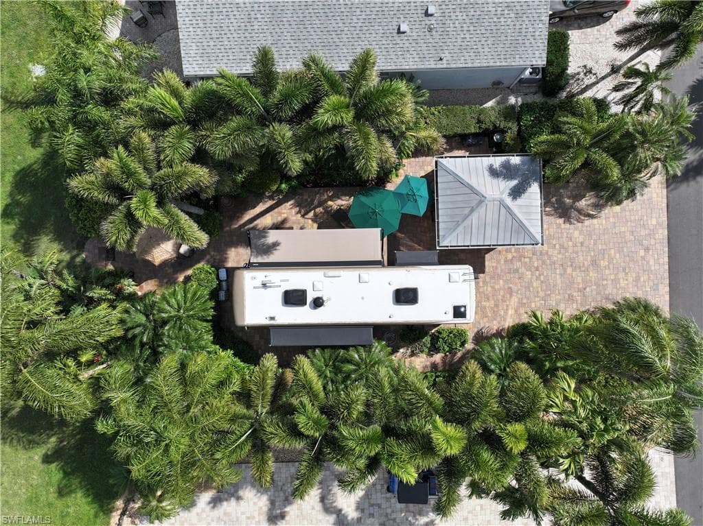 5958 Brightwood DR-2