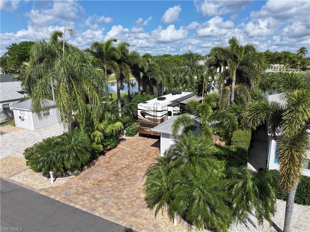 5958 Brightwood DR-4
