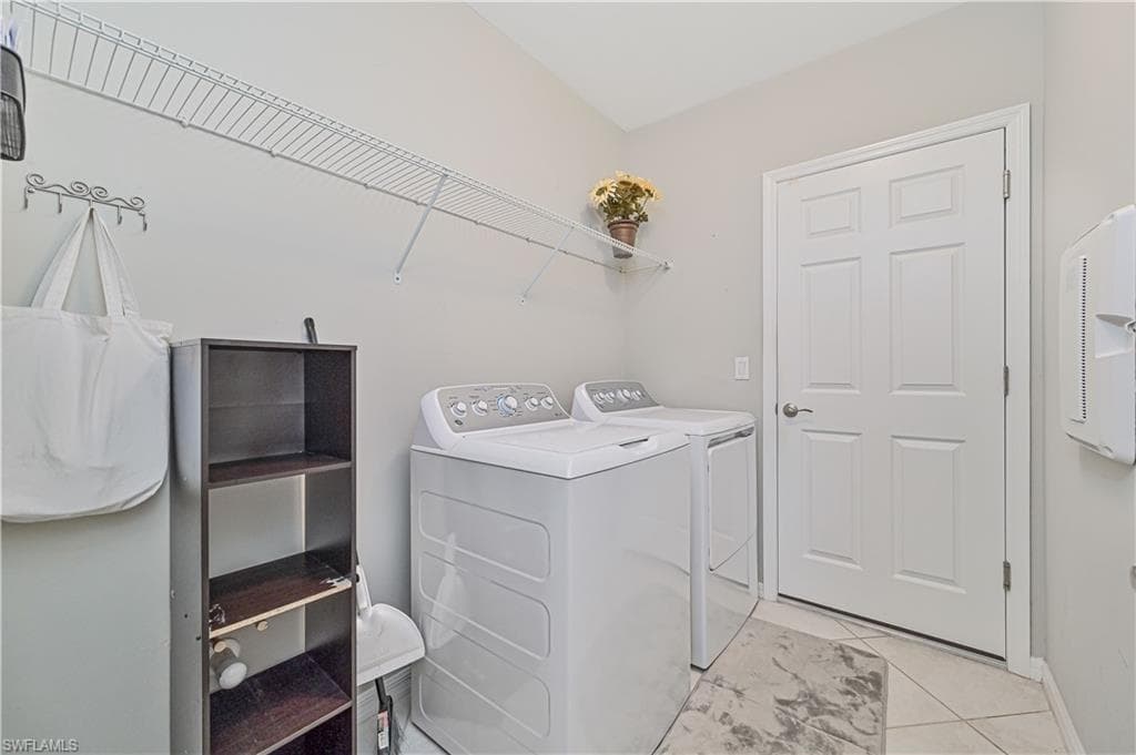 4390 Dutchess Park RD-7