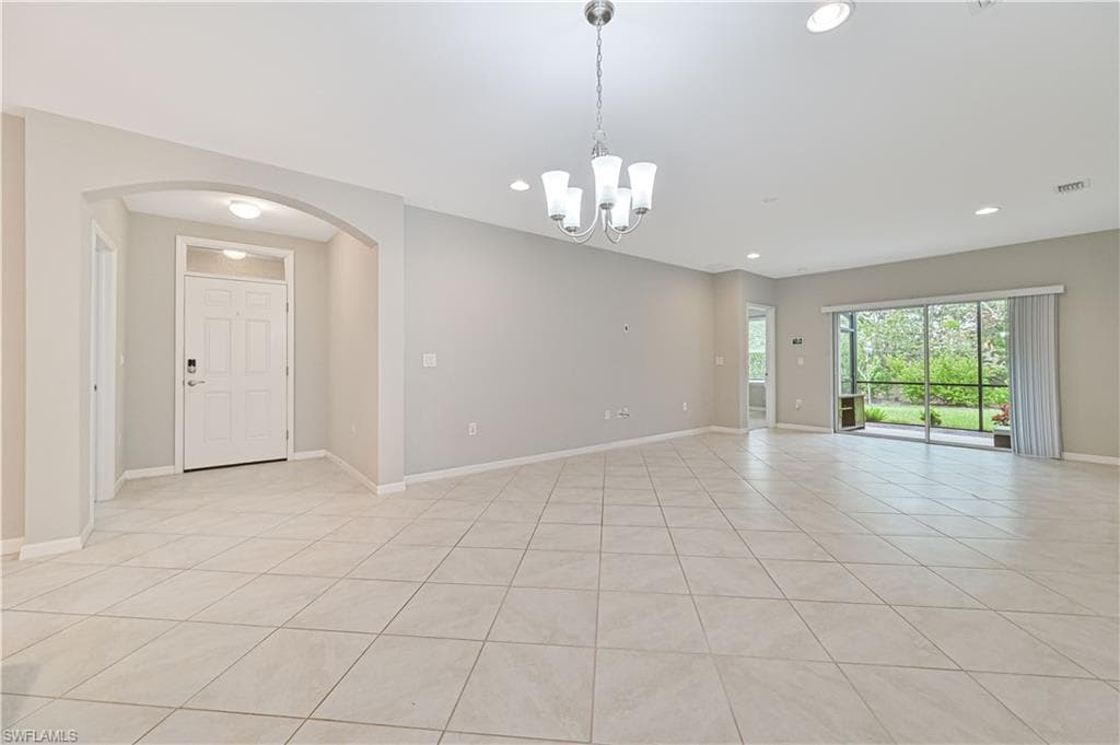 4390 Dutchess Park RD-9