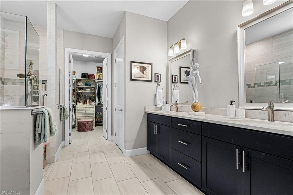 17526 Elkgrove LN-19