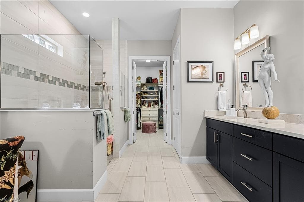 17526 Elkgrove LN-21