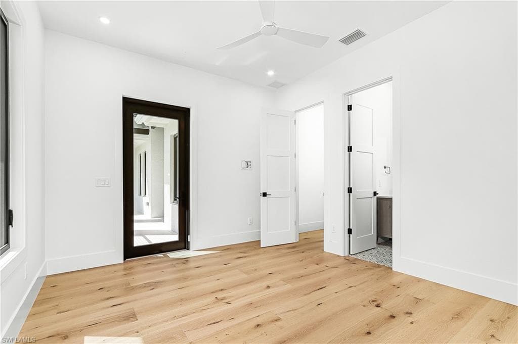 2393 Longboat DR-35