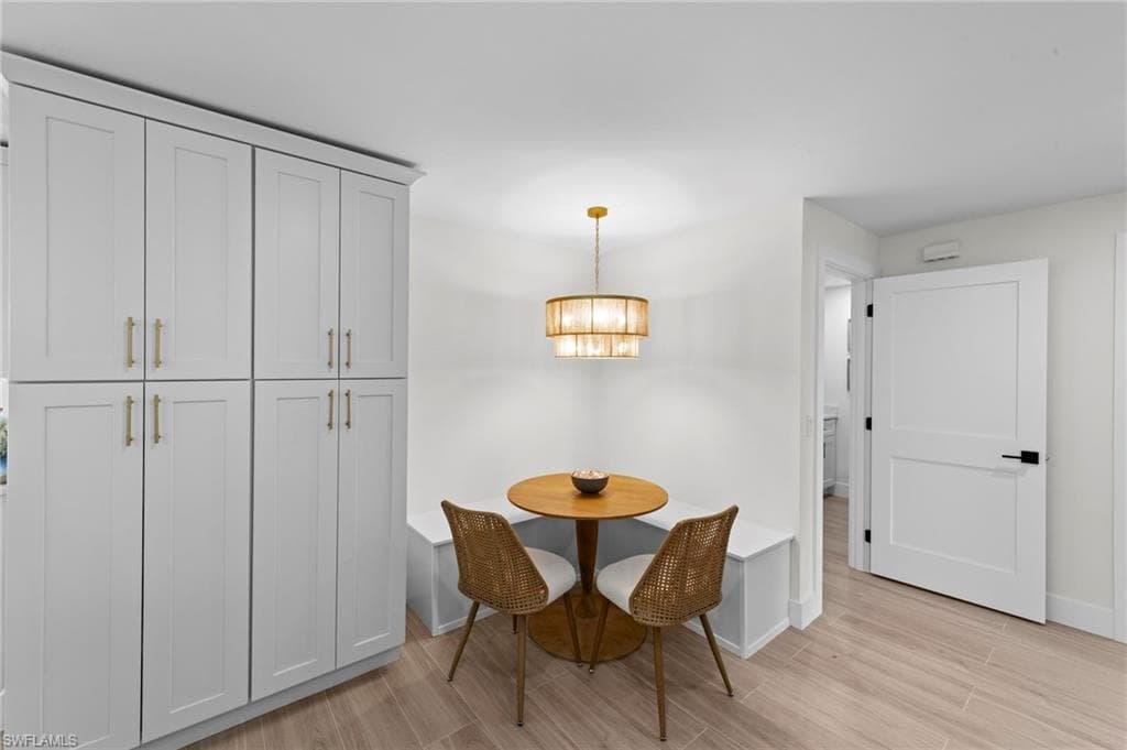 548 Boulder DR-22