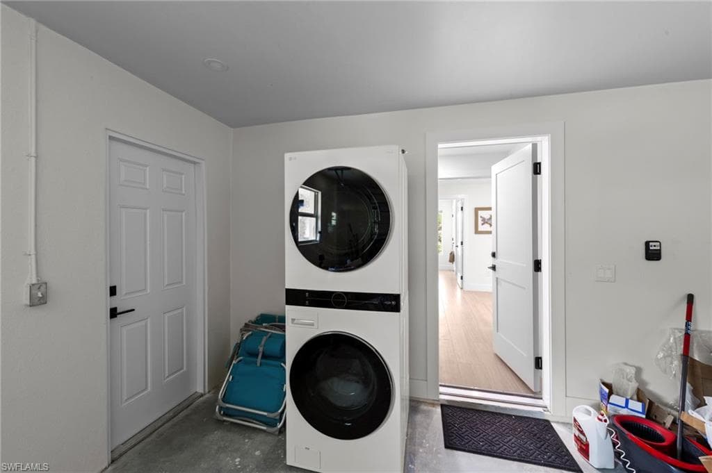 548 Boulder DR-30