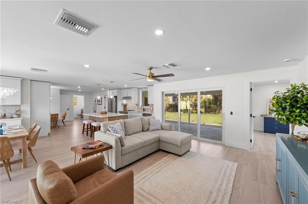 548 Boulder DR-10