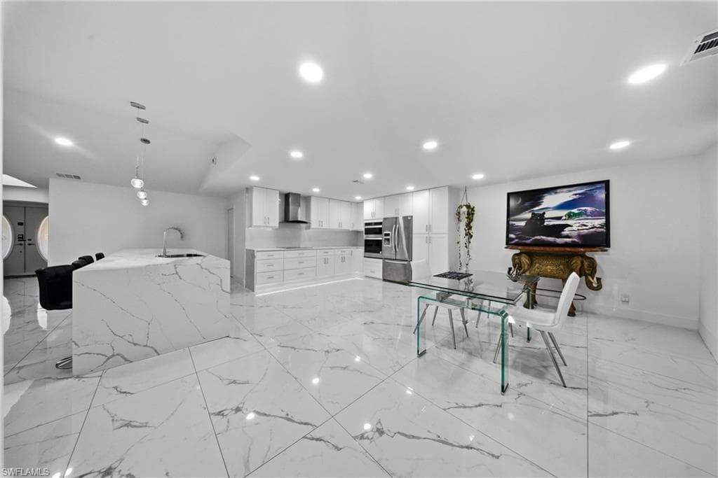 5050 32nd AVE SW-24