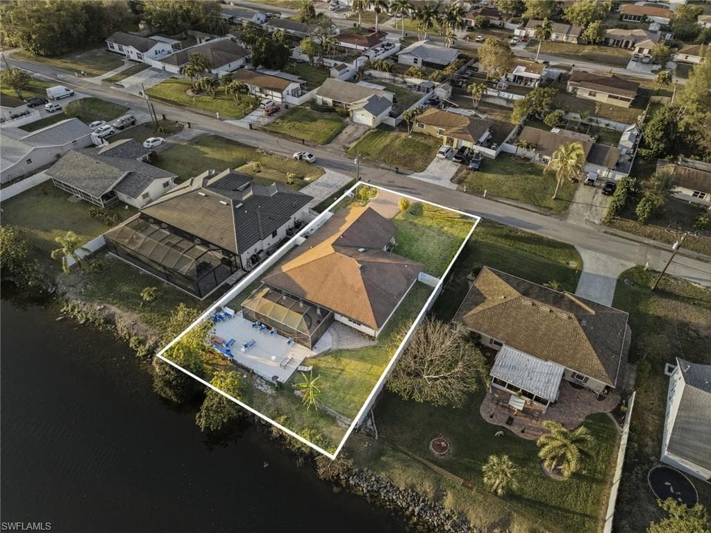 5050 32nd AVE SW-37