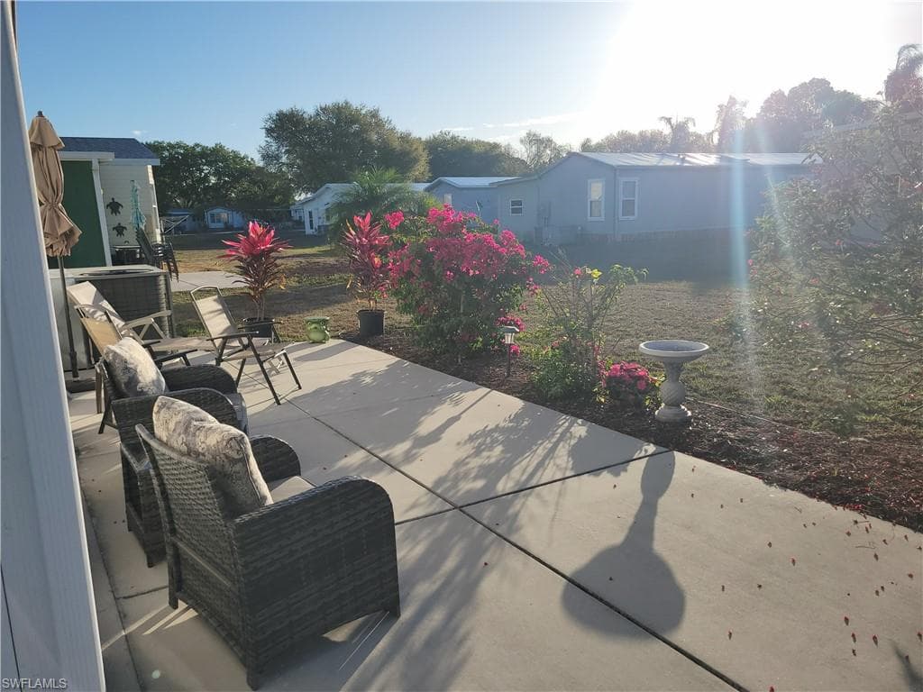 10390 Wales LOOP-23