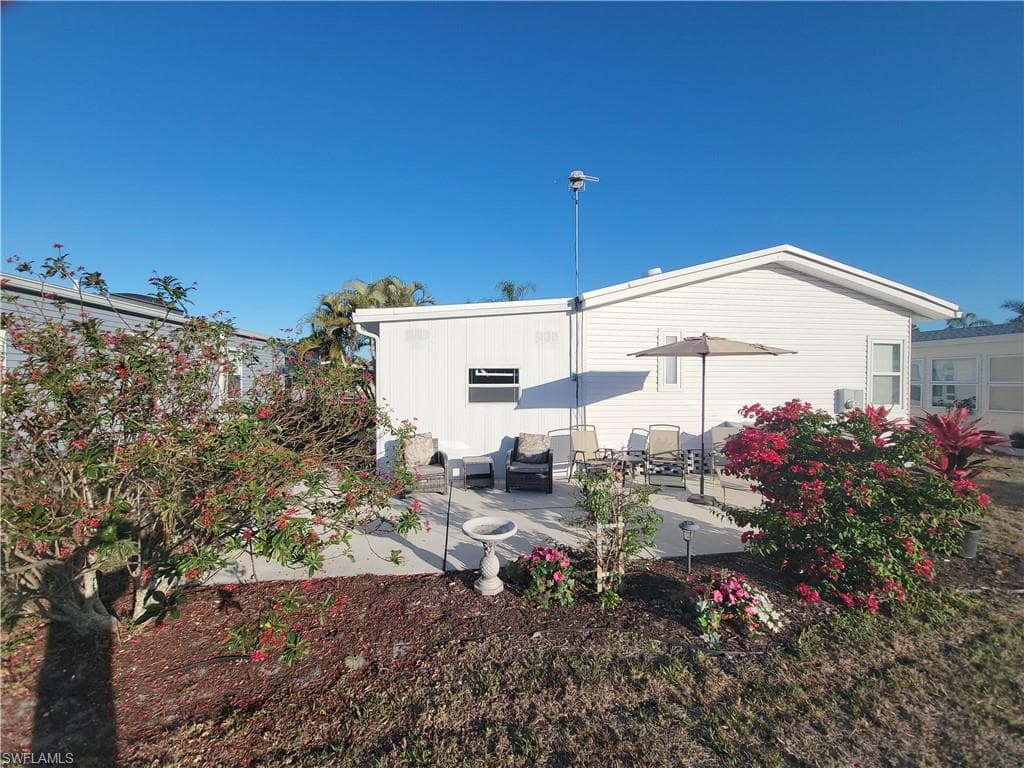 10390 Wales LOOP-22