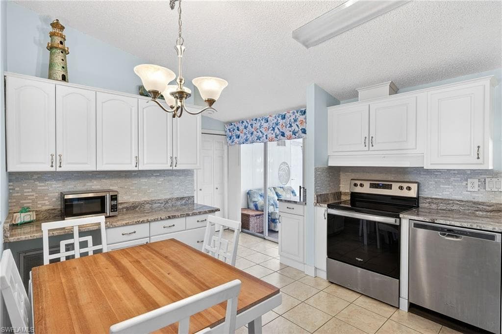 10390 Wales LOOP-7