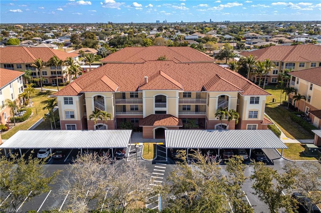 1105 Van Loon Commons CIR 304-1
