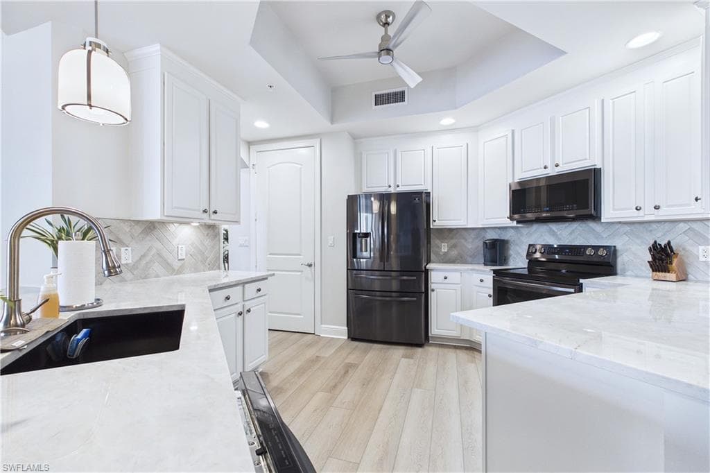 2090 W First ST 2907-23