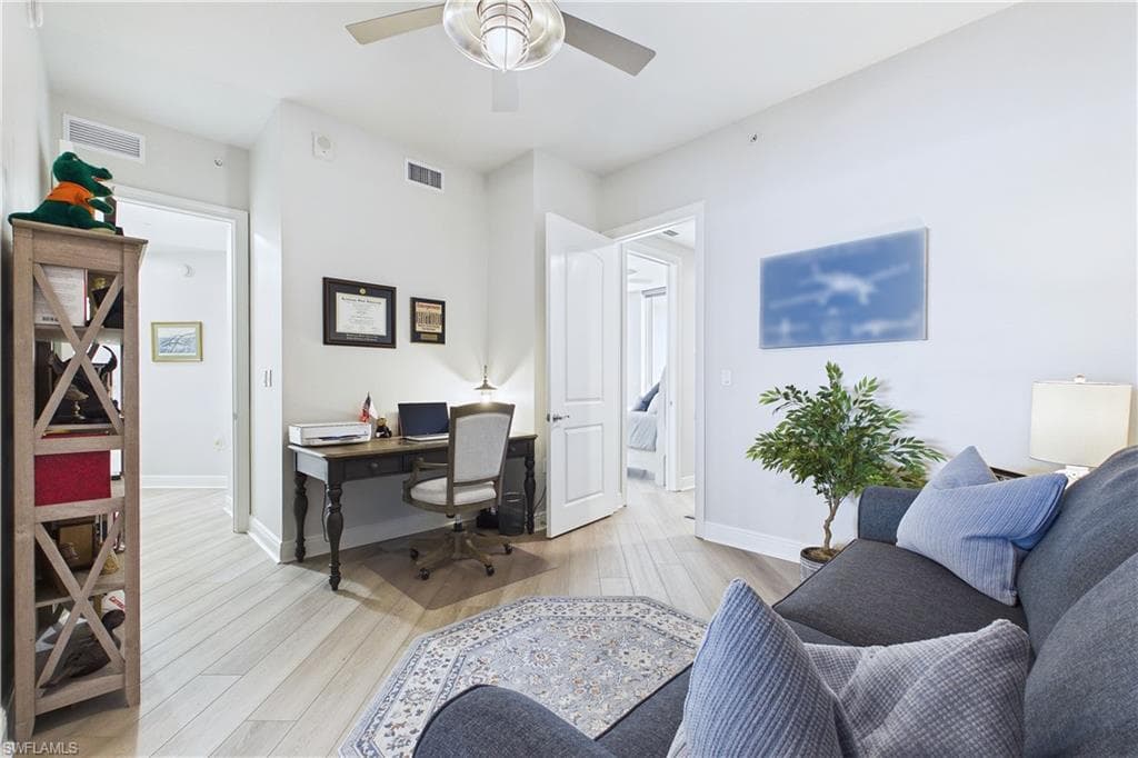 2090 W First ST 2907-20