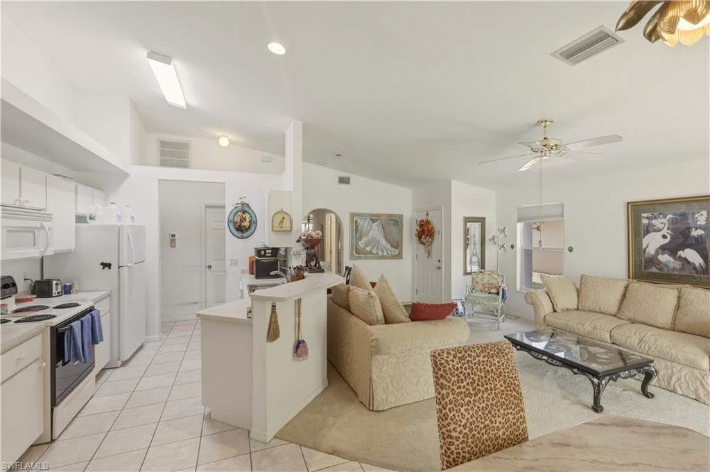 409 Bethany Village CIR-4