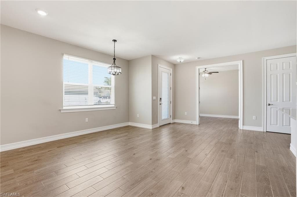 1193 Enbrook LOOP-9