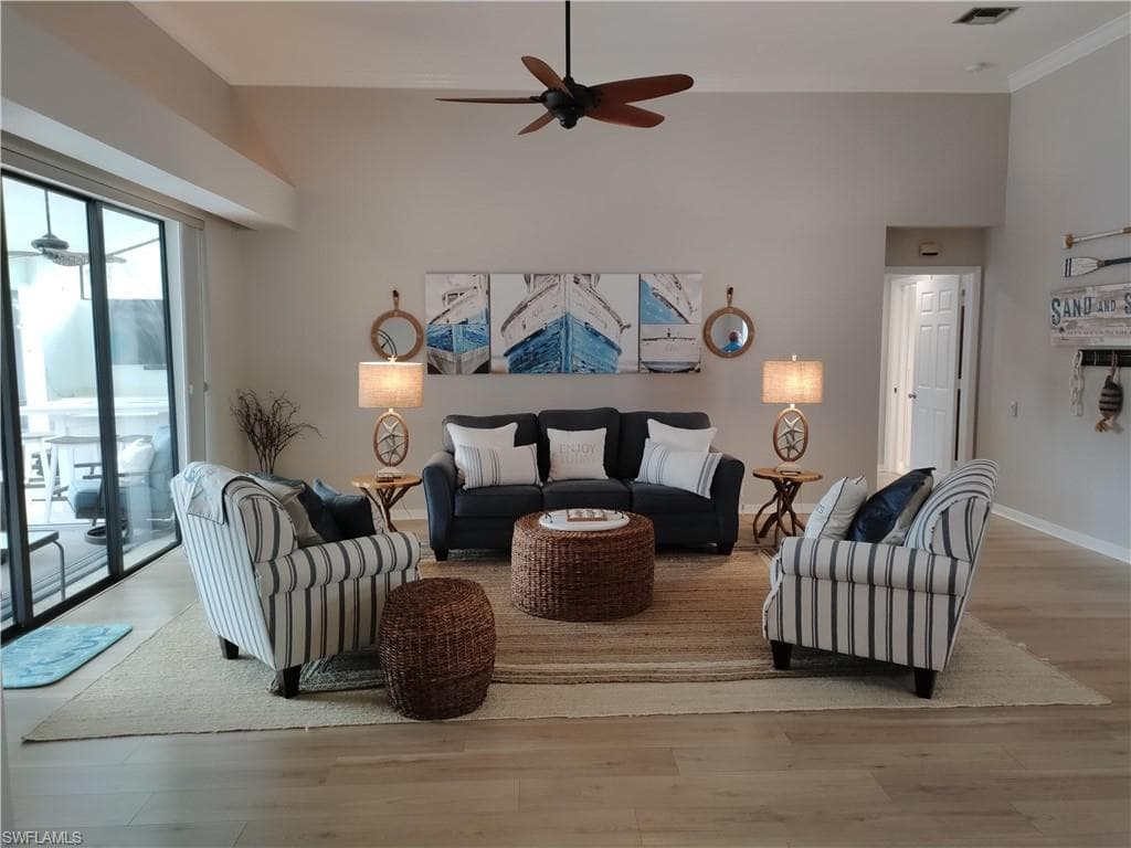 28380 Winthrop CIR-4