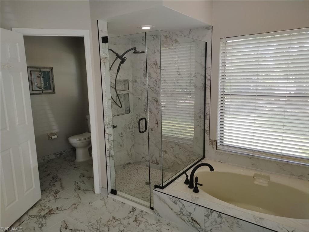 28380 Winthrop CIR-8