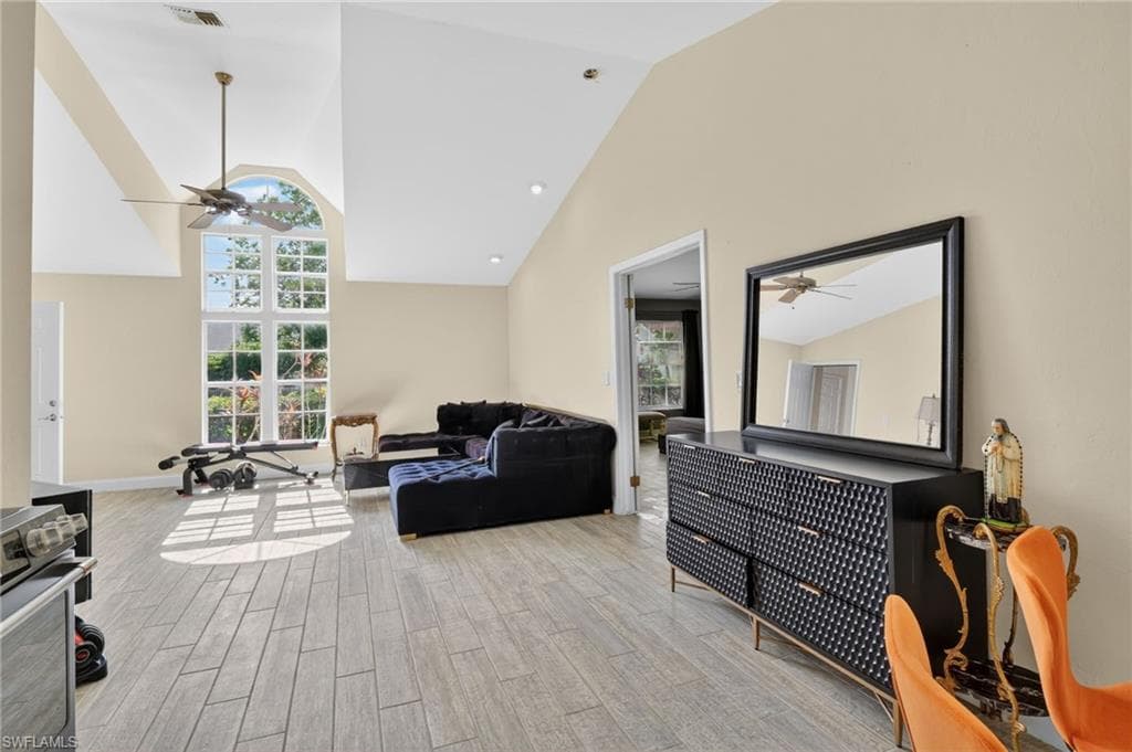 22656 Fountain Lakes BLVD-24