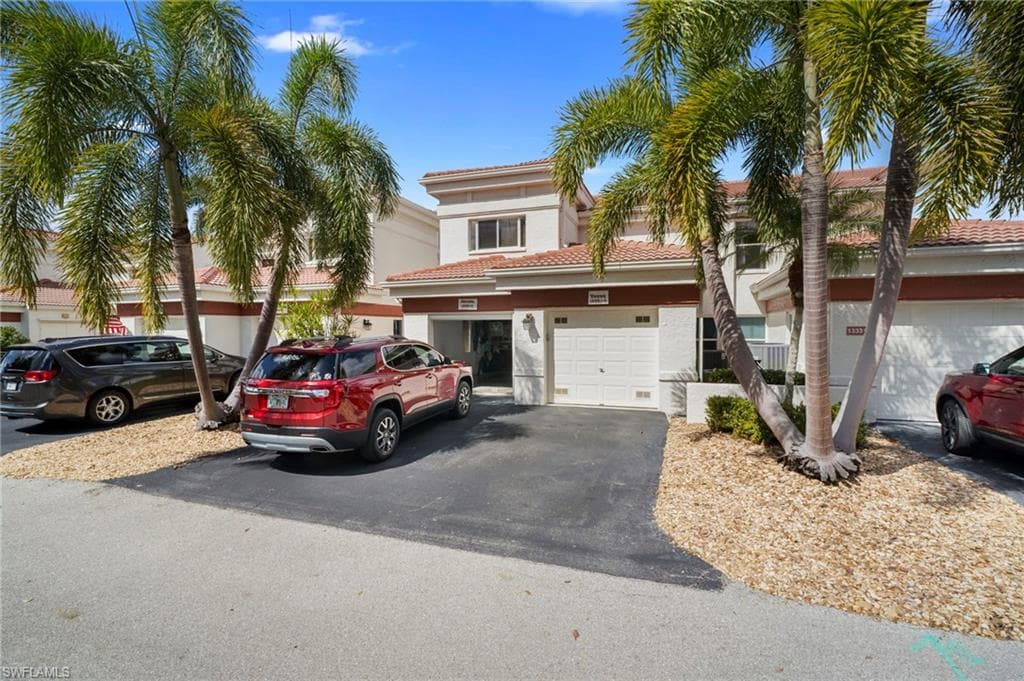 13331 Medinah CIR W 2-2