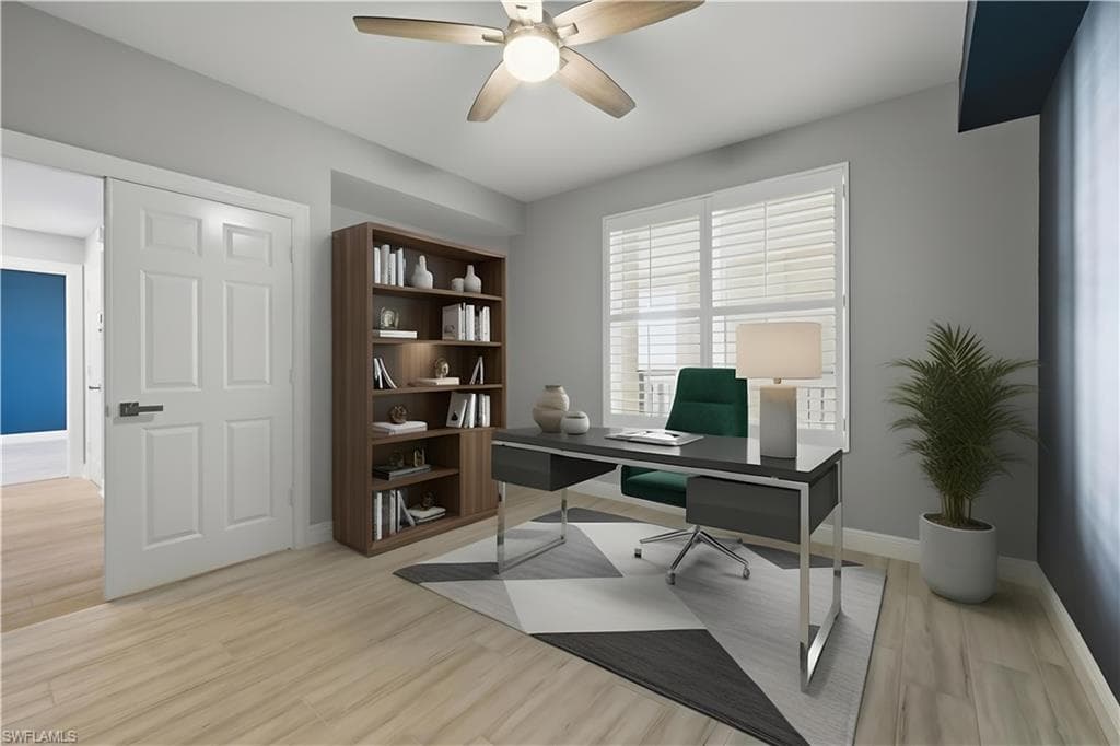 425 Cove Tower Dr 703-26