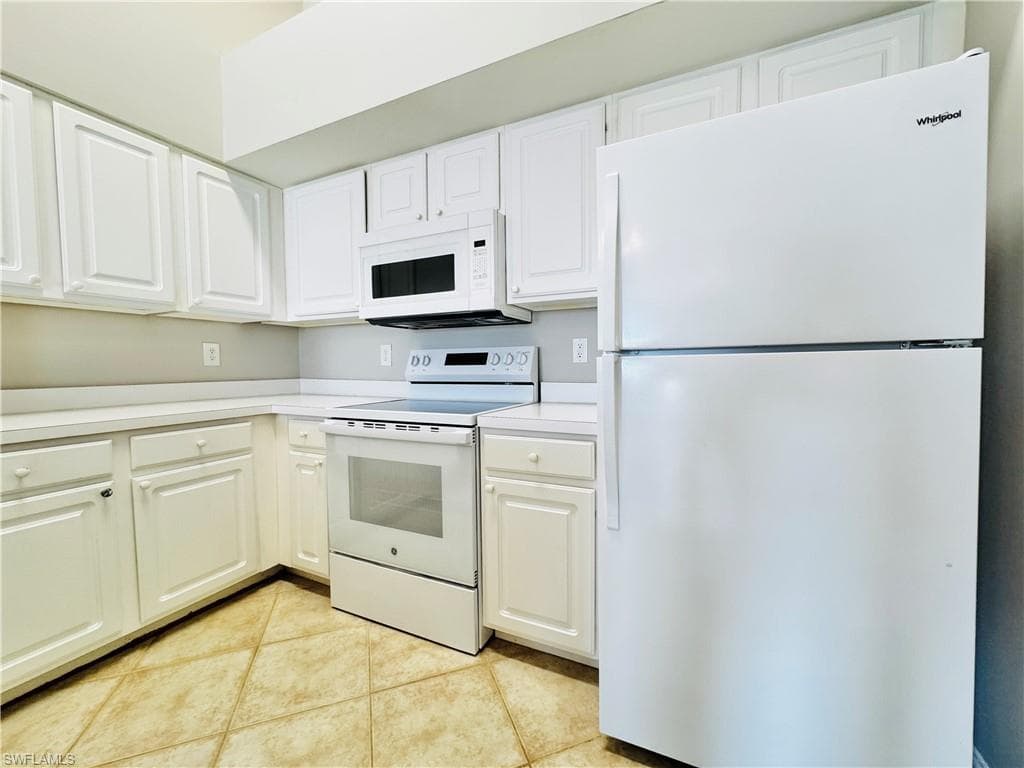4109 Residence DR 520-12