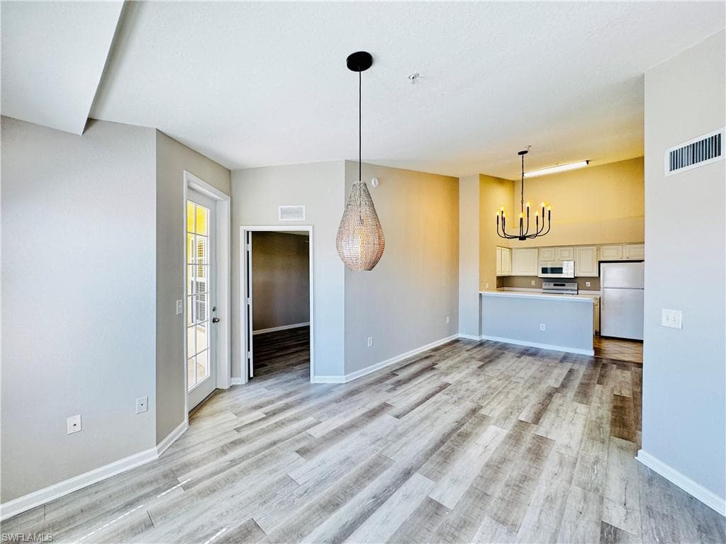 4109 Residence DR 520-7