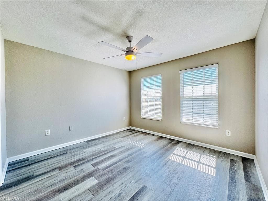 4109 Residence DR 520-28