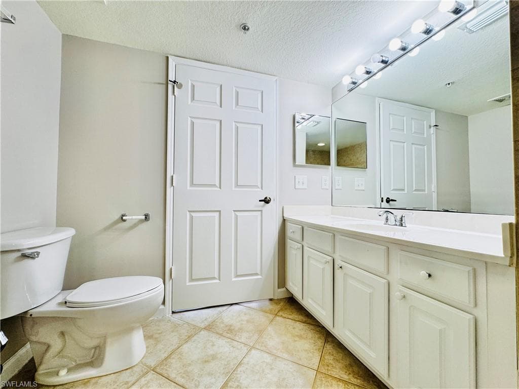 4109 Residence DR 520-25