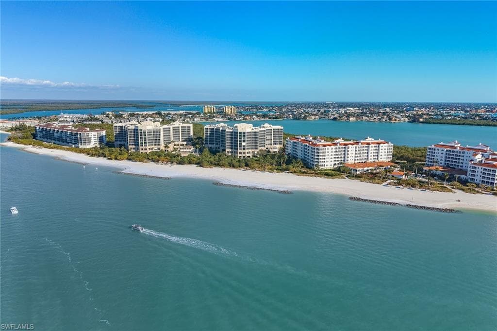 4000 Royal Marco WAY 324-22