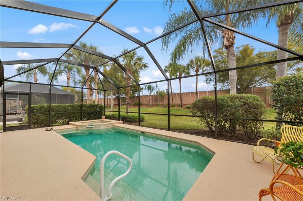 10035 Colonial Country Club BLVD-34