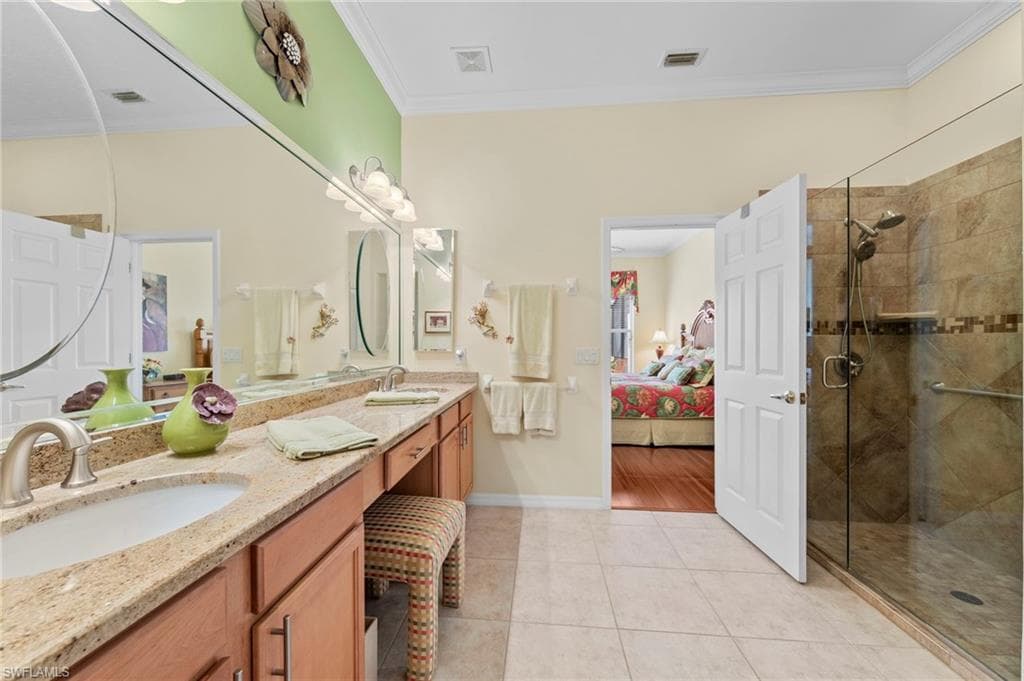 10035 Colonial Country Club BLVD-14