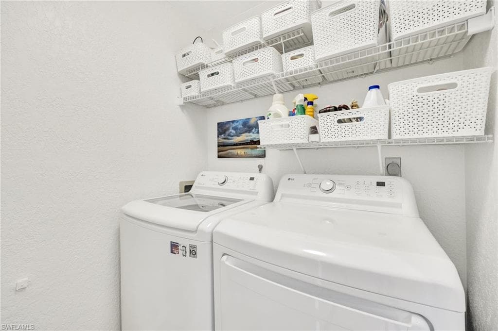 314 Emerald Bay CIR I5-24