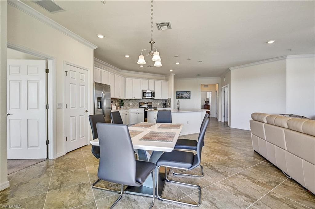 11777 Grand Belvedere WAY 201-9