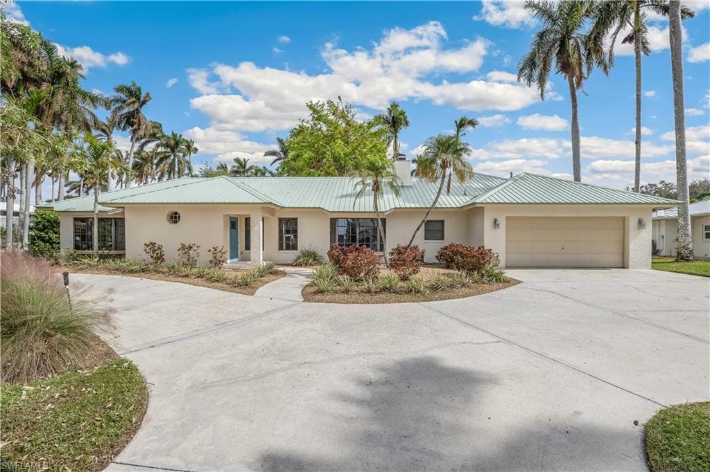 3209 W Riverside DR-2