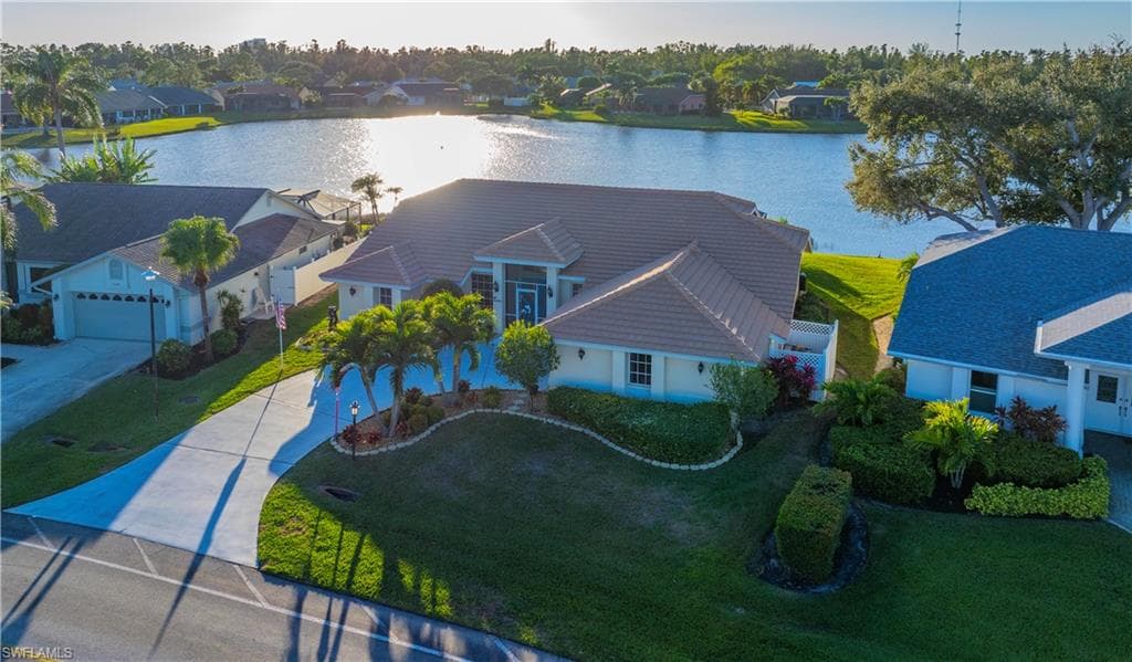 22355 FOUNTAIN LAKES BLVD-9