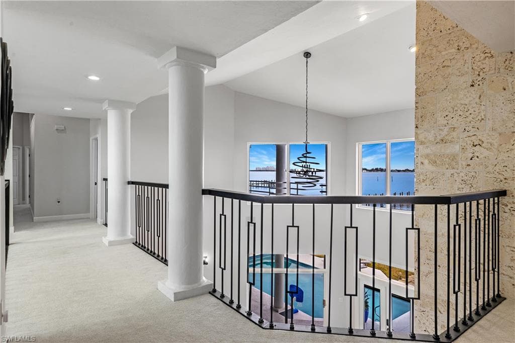 14988 Bonaire CIR-23