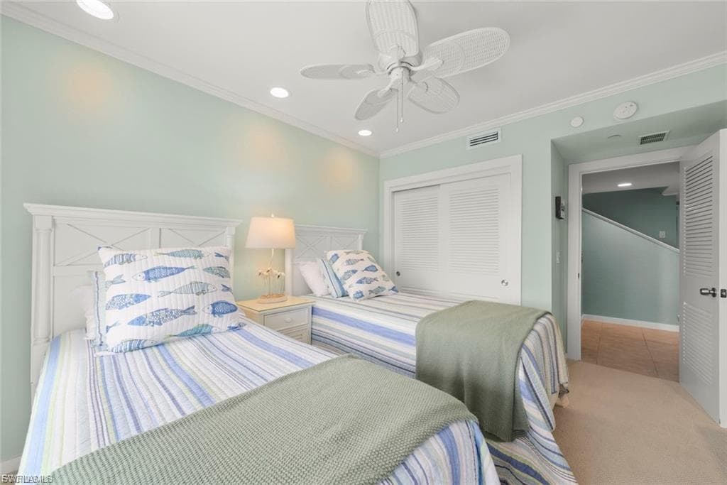1602 Lands End Village-32