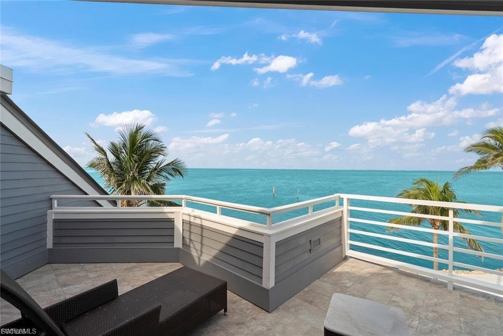 1602 Lands End Village-28
