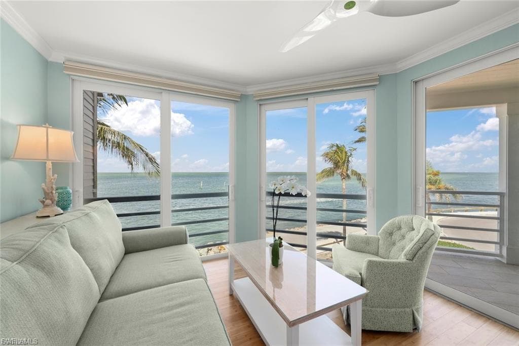 1602 Lands End Village-9