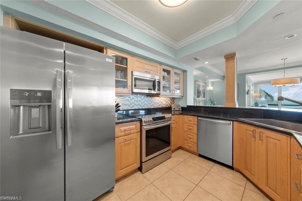 1602 Lands End Village-14