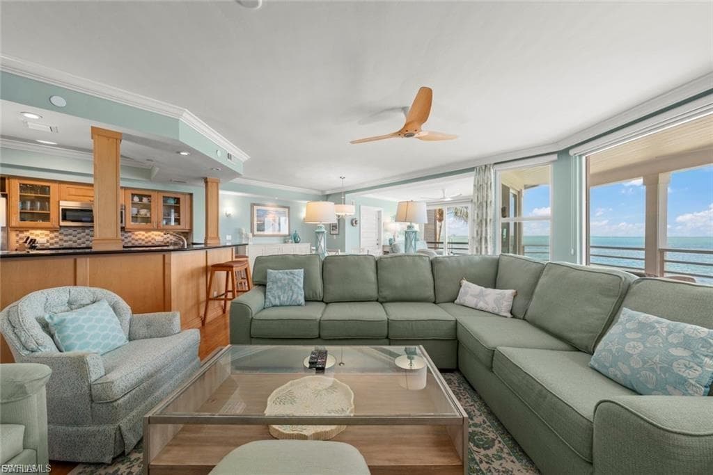 1602 Lands End Village-4