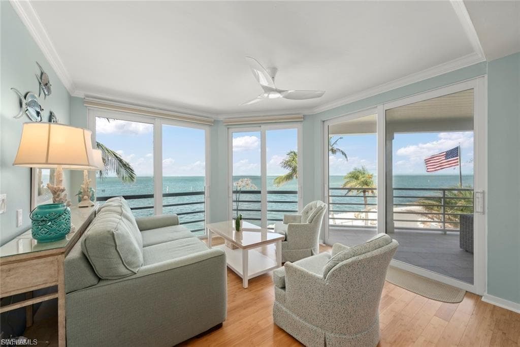 1602 Lands End Village-8